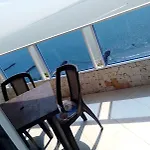 Apartamento vista al mar con balcon